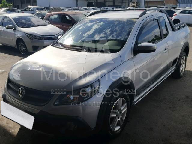 LOTE 036 - VOLKSWAGEN SAVEIRO CE CROSS 1.6 TOTALFLEX 2012