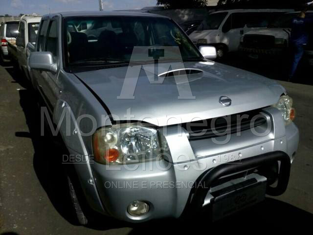 LOTE 021 - NISSAN Frontier 2.5 TD CD 4x4 SV Attack 2014