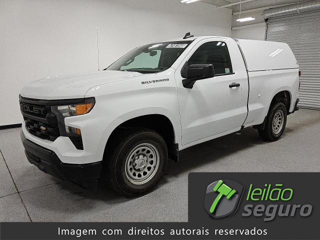 LOTE 001 CHEVROLET SILVERADO C1500 2023