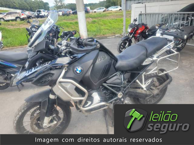 LOTE 036 2022 BMW R 1250