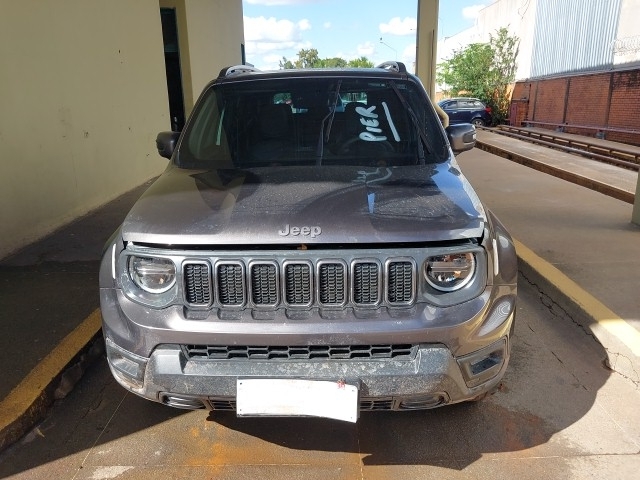 LOTE 009 RENEGADE S T2704X4T 2022/2022 