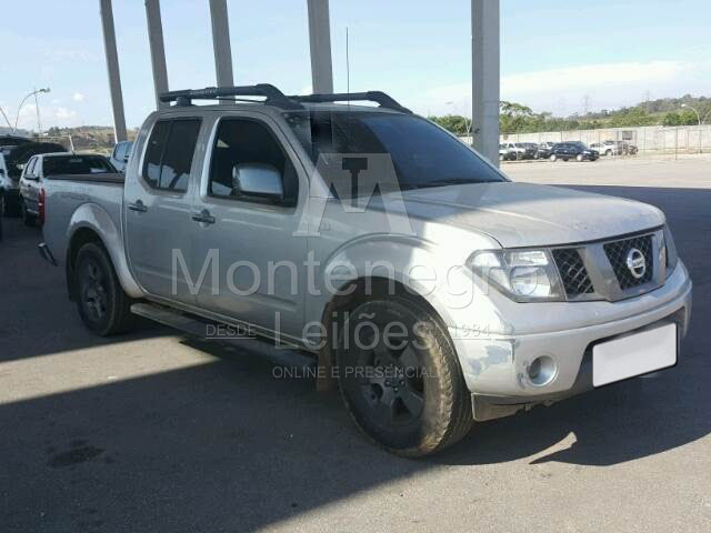 LOTE 032 - NISSAN FRONTIER CD SE ATTACK 2.5 2012